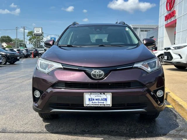 Used 2018 Toyota RAV4 XLE with VIN 2T3RFREV6JW733777 for sale in Dixon, IL