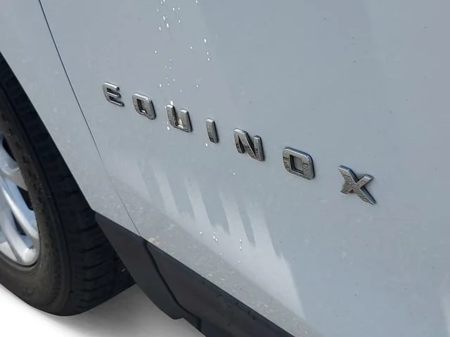 Used 2020 SUMMIT WHITE Chevrolet LS image 27
