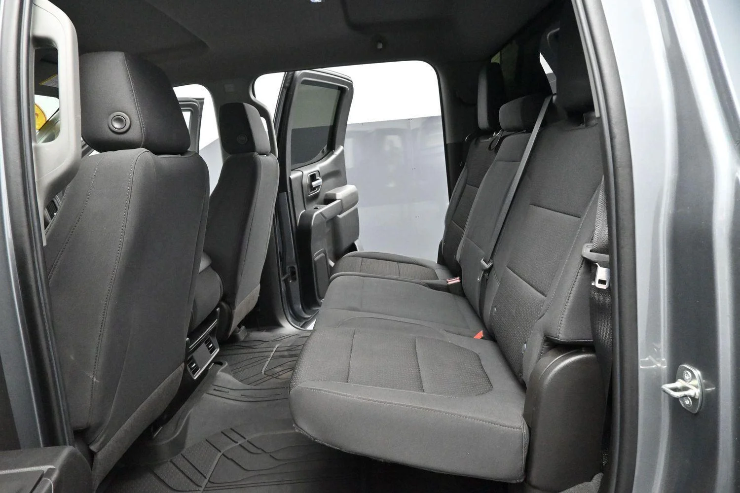 Used 2021 SATIN STEEL METALLIC Chevrolet Custom image 29