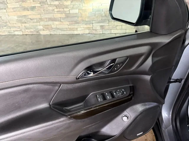 Used 2020 Steel Metallic GMC AT4 image 12