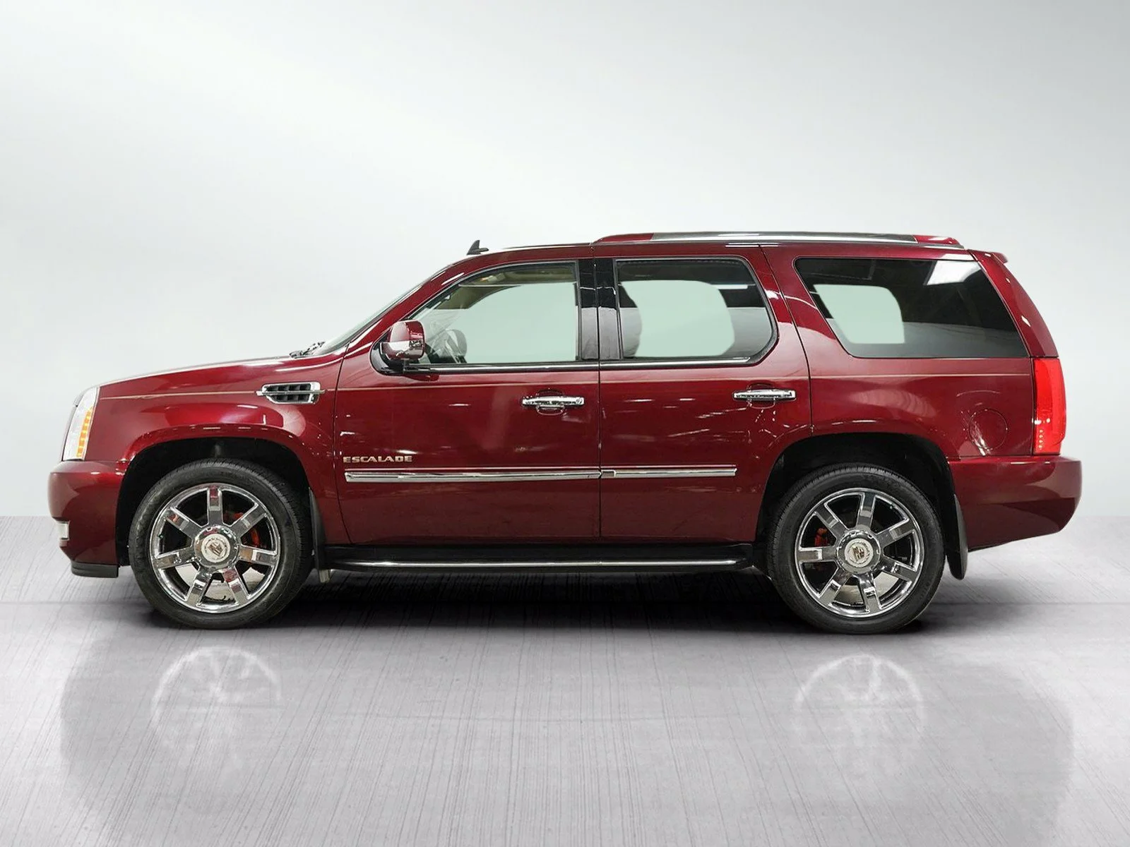 Used 2011 Cadillac Escalade Luxury with VIN 1GYS4BEF4BR284134 for sale in Minneapolis, Minnesota
