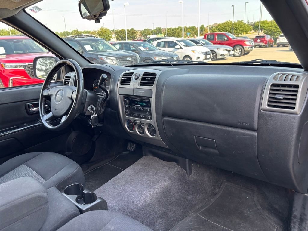 Used 2008 Deep Ruby Metallic Chevrolet LT RWD image 14