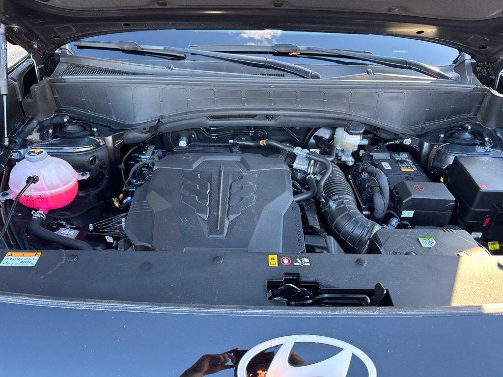 New 2026 Black Hyundai SE AWD image 12