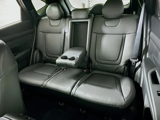 New 2026 Hyundai TUCSON SEL