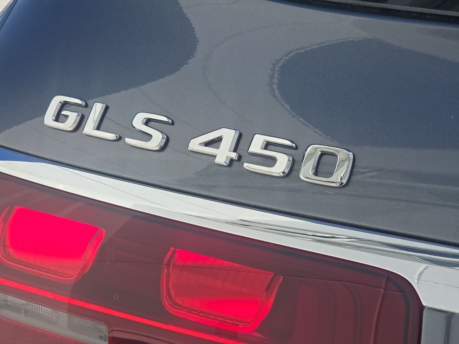 New 2026 Selenite Grey Metallic Mercedes-Benz GLS 450 image 9