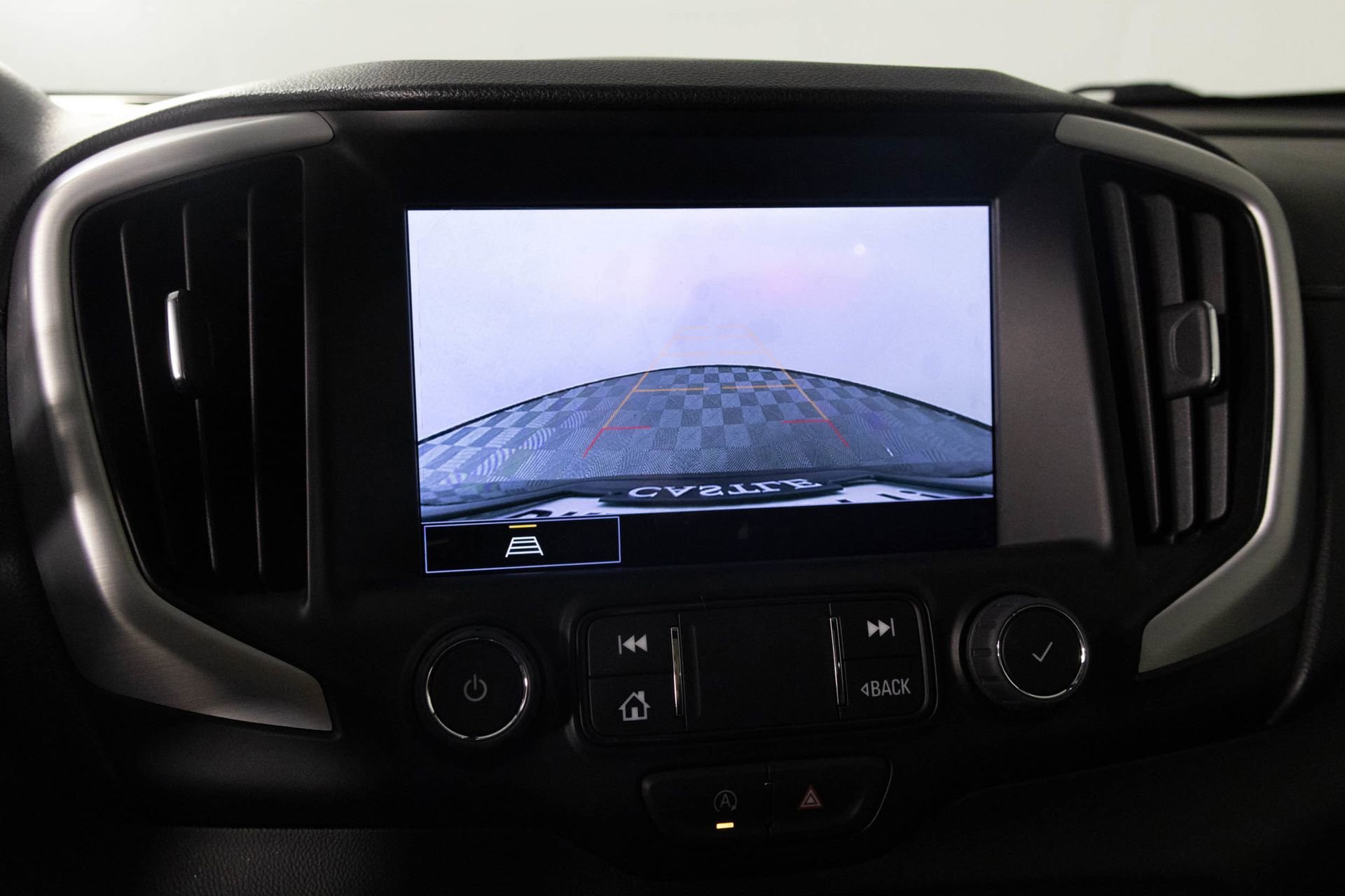 2023 GMC TERRAIN - Image 5