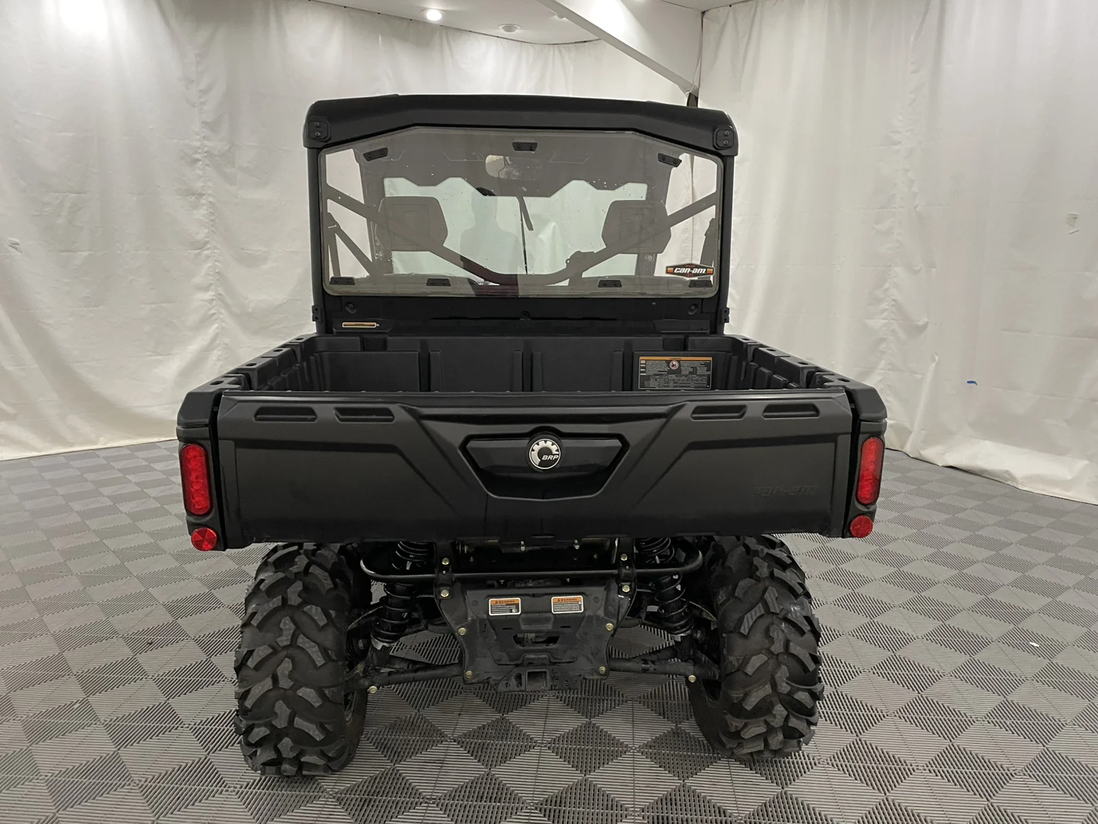 Used 2025 black Can-Am  image 6