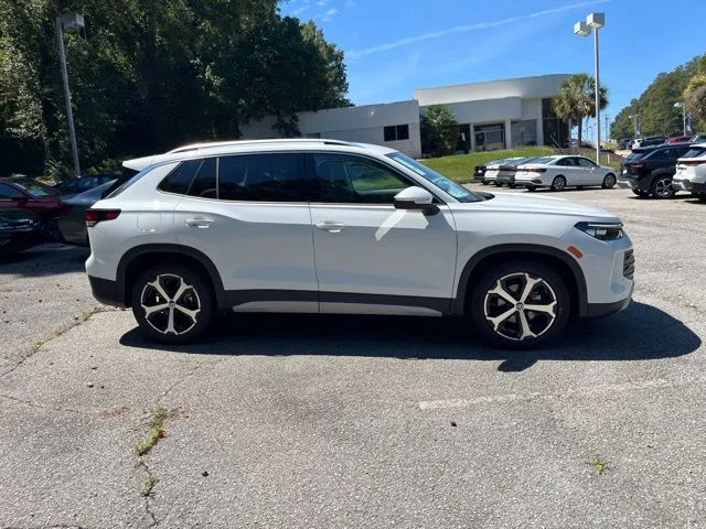 New 2026 White/off-white Volkswagen 2.0T SE image 2