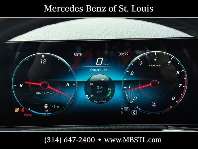 Used 2022 White Mercedes-Benz GLB 250 image 22