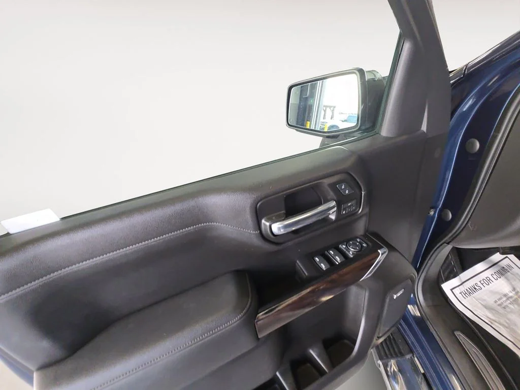 Used 2019 Blue GMC SLT image 10