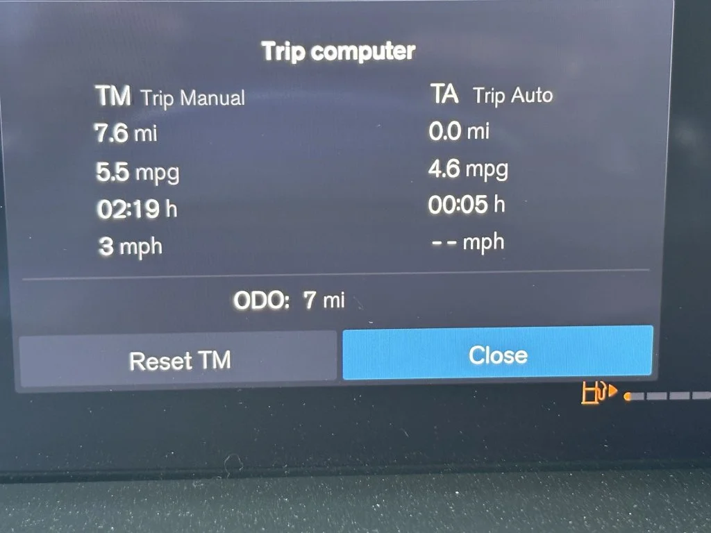 New 2026 Vapour Grey Volvo Plus image 19