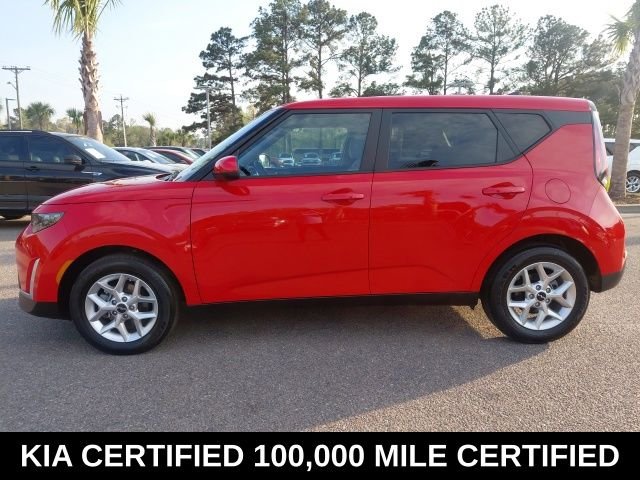 Used 2025 Red Kia LX image 7