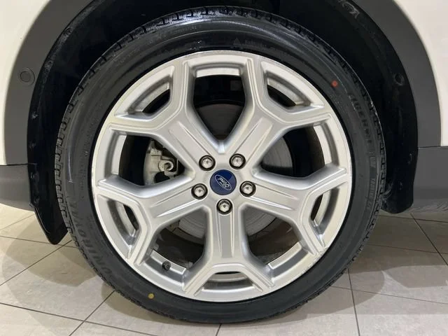 2019 Ford Escape Titanium - Photo 29