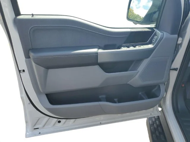 Used 2023 Avalanche Ford Pro image 12