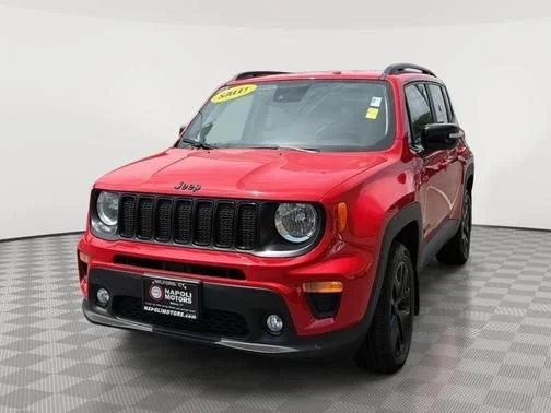 Used 2023 Red Jeep Altitude image 7