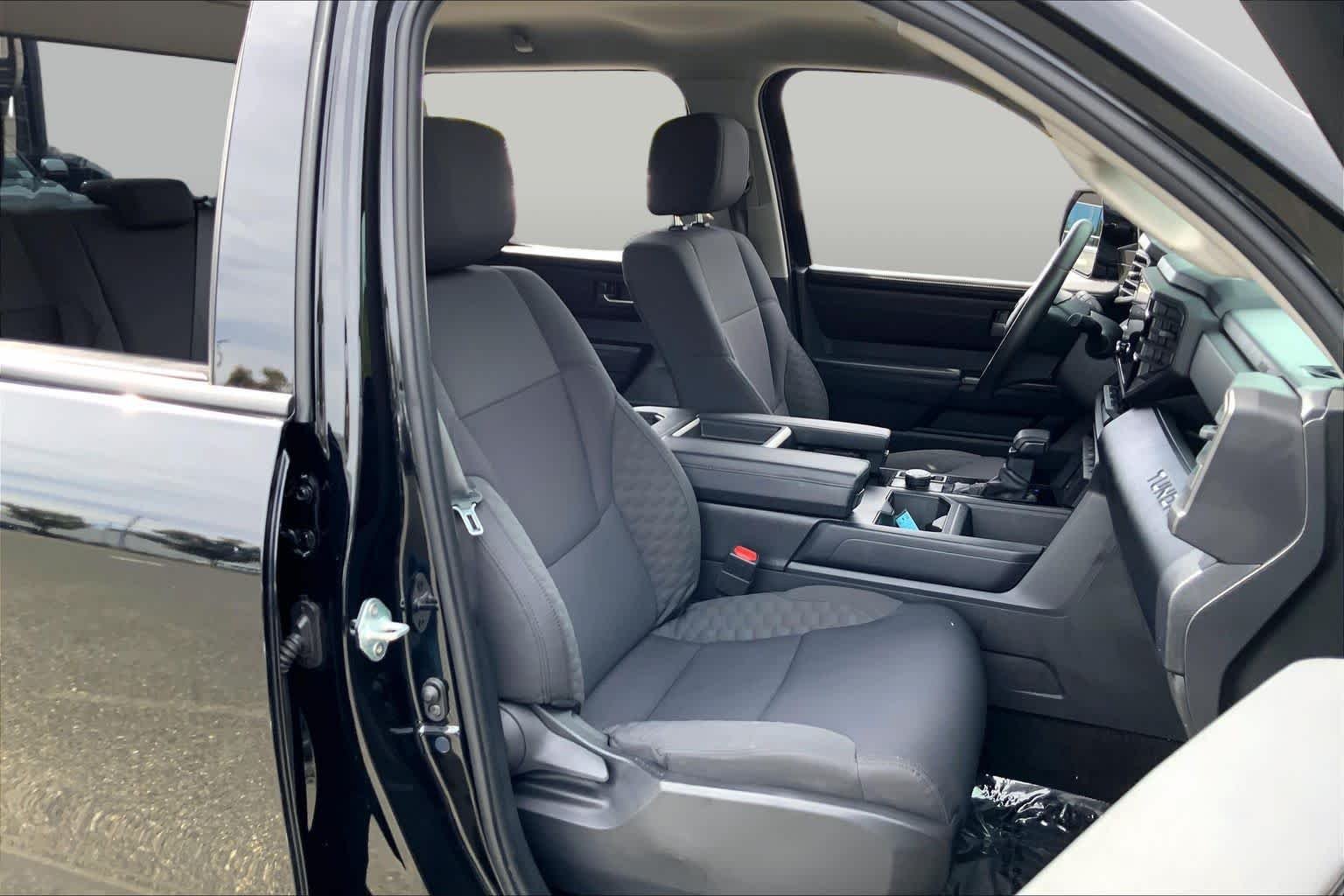 2023 Toyota Tundra SR5 - Photo 9