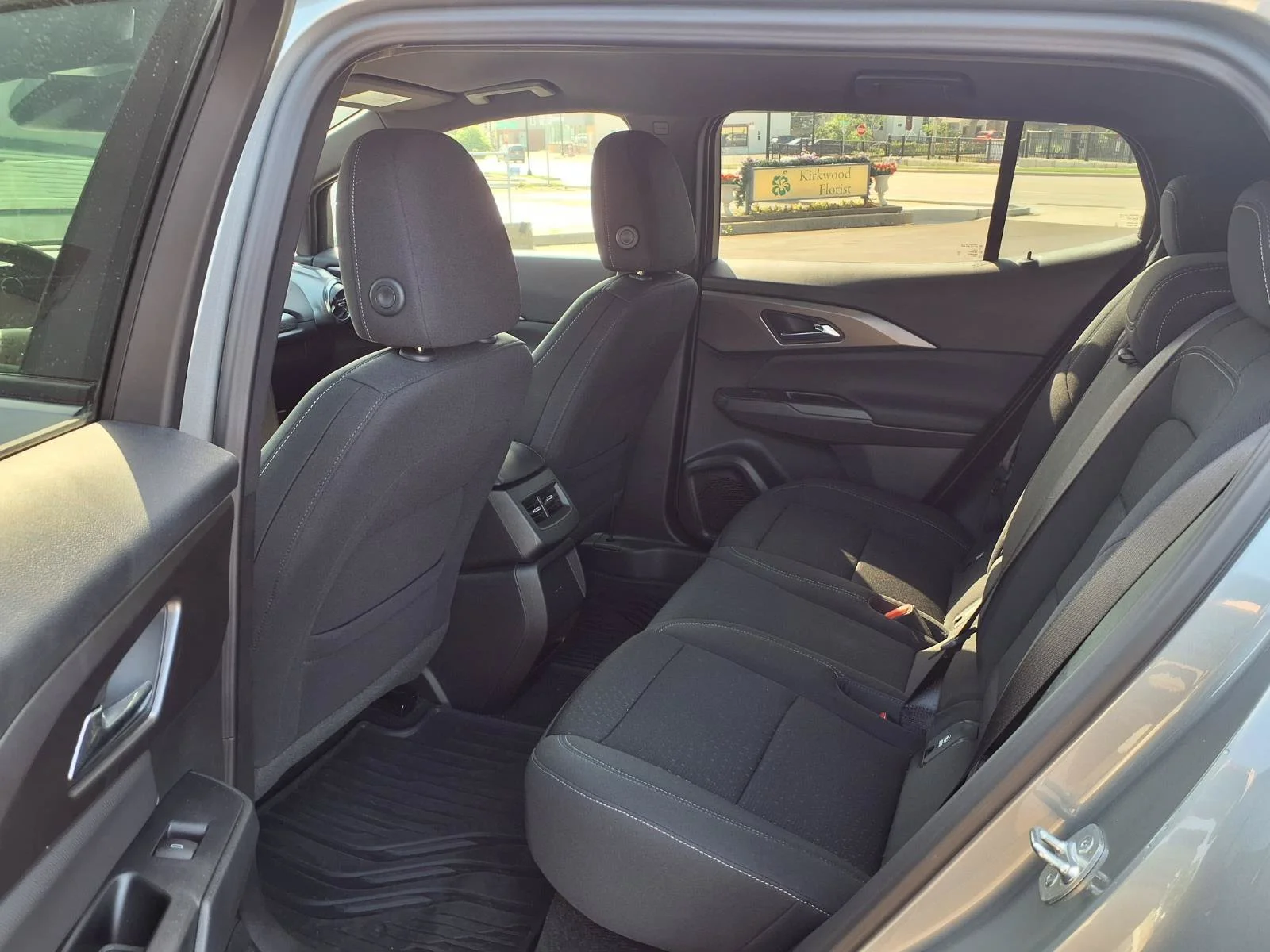 Used 2025 Sterling Gray Metallic Chevrolet LT1 w/PCY image 22