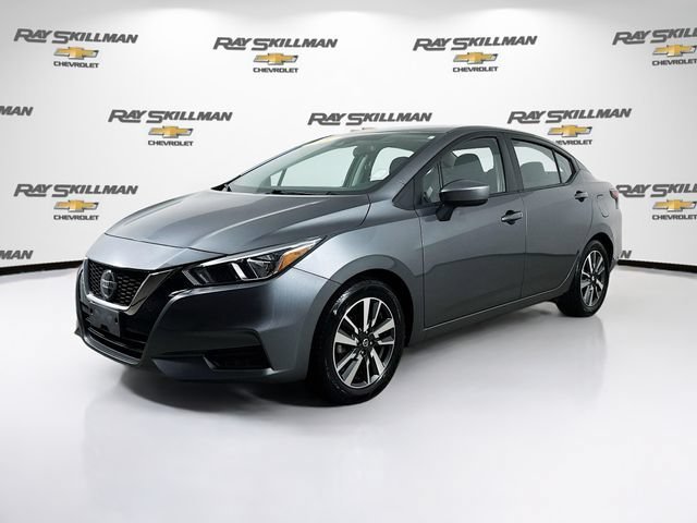 Used 2022 Gun Metallic Nissan SV image 3