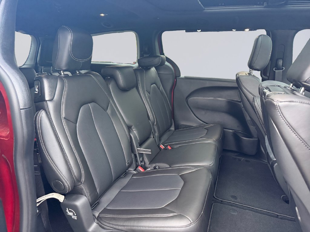 2026 Chrysler Pacifica Select - Photo 20
