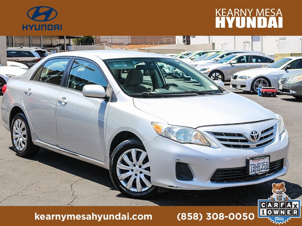 2013 Toyota Corolla LE AT's photo