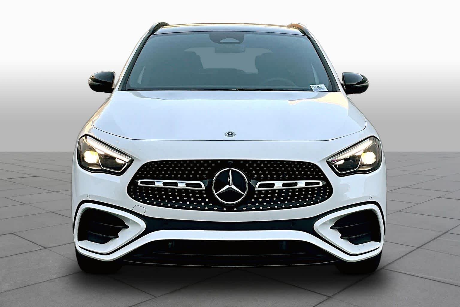 Used 2026 Polar White Mercedes-Benz GLA 250 image 4