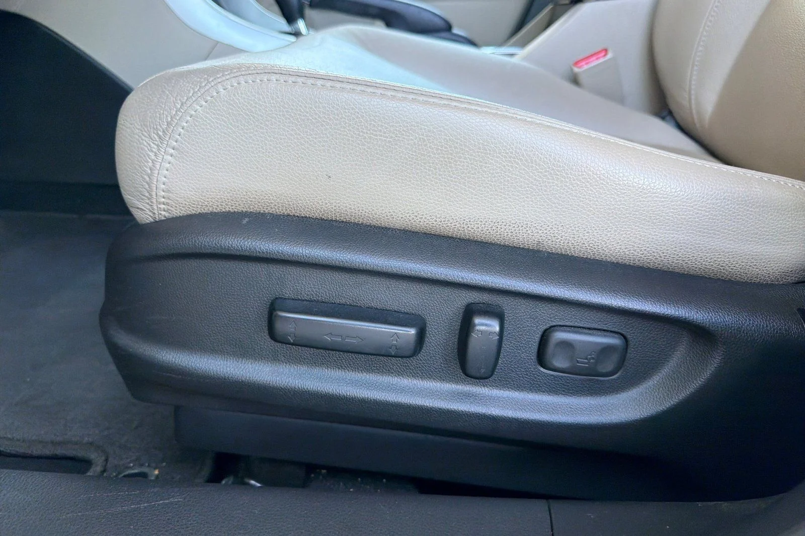 Used 2016  Honda EX-L image 15