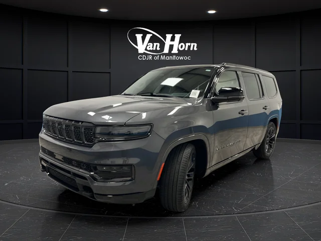 Used 2024 Baltic Gray Metallic Clearcoat Jeep Series III image 7