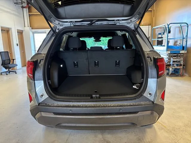 New 2027 Sterling Metallic GMC Elevation image 17