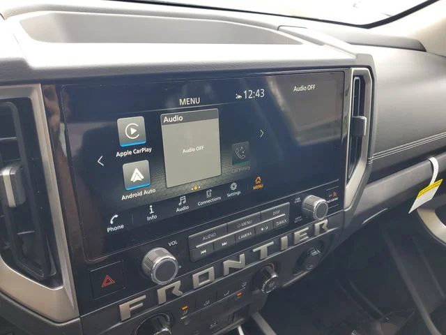 New 2026 Glacier White Nissan Crew Cab SV image 15