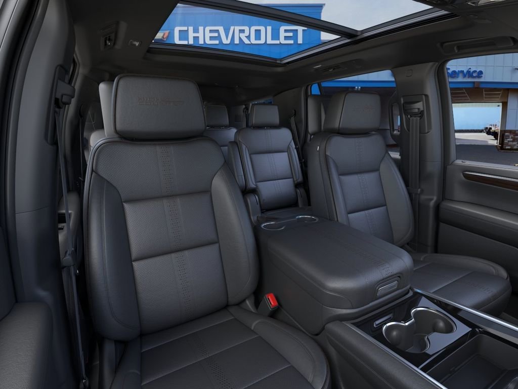 New 2026 Polar White Tricoat Chevrolet High Country image 17