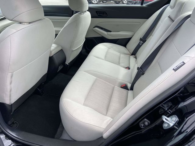 Used 2024 Black Nissan 2.5 SV image 16