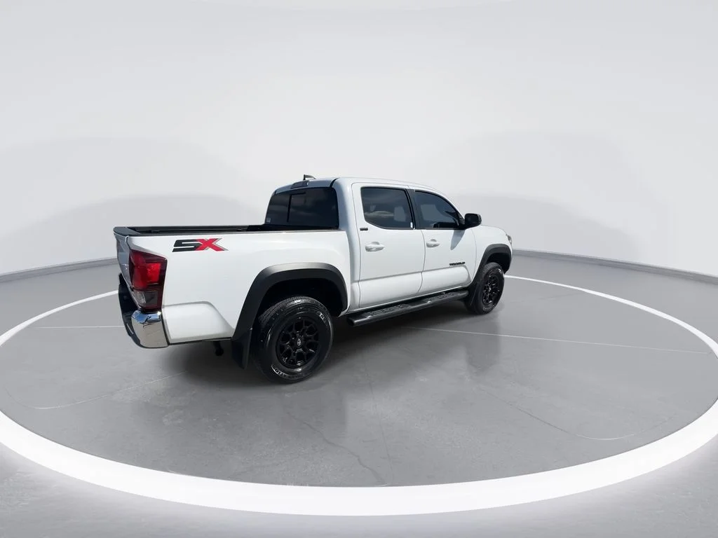 Used 2023 White Toyota SR5 image 8