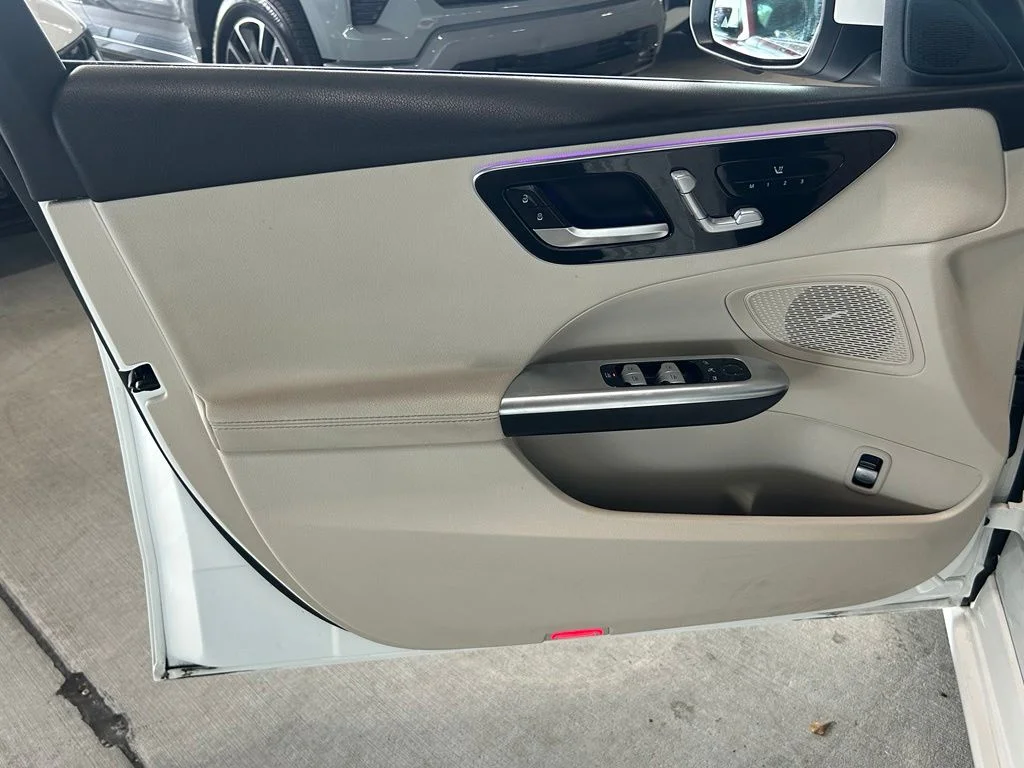 Used 2025 White Mercedes-Benz C 300 image 14