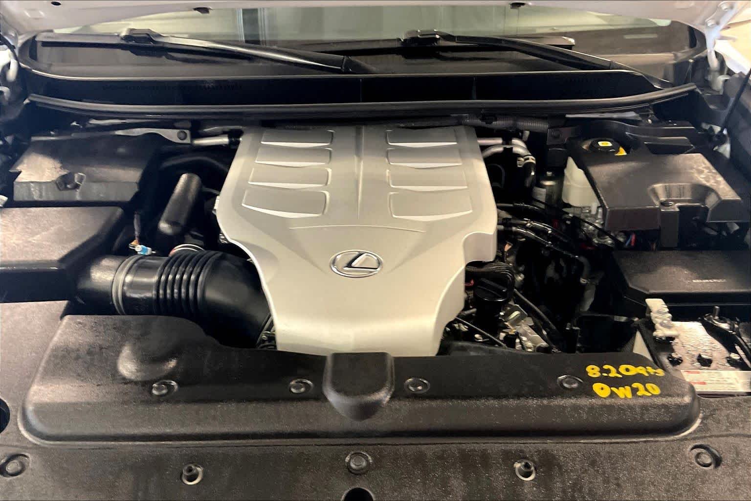 Used 2023 Eminent White Pearl Lexus Premium image 27