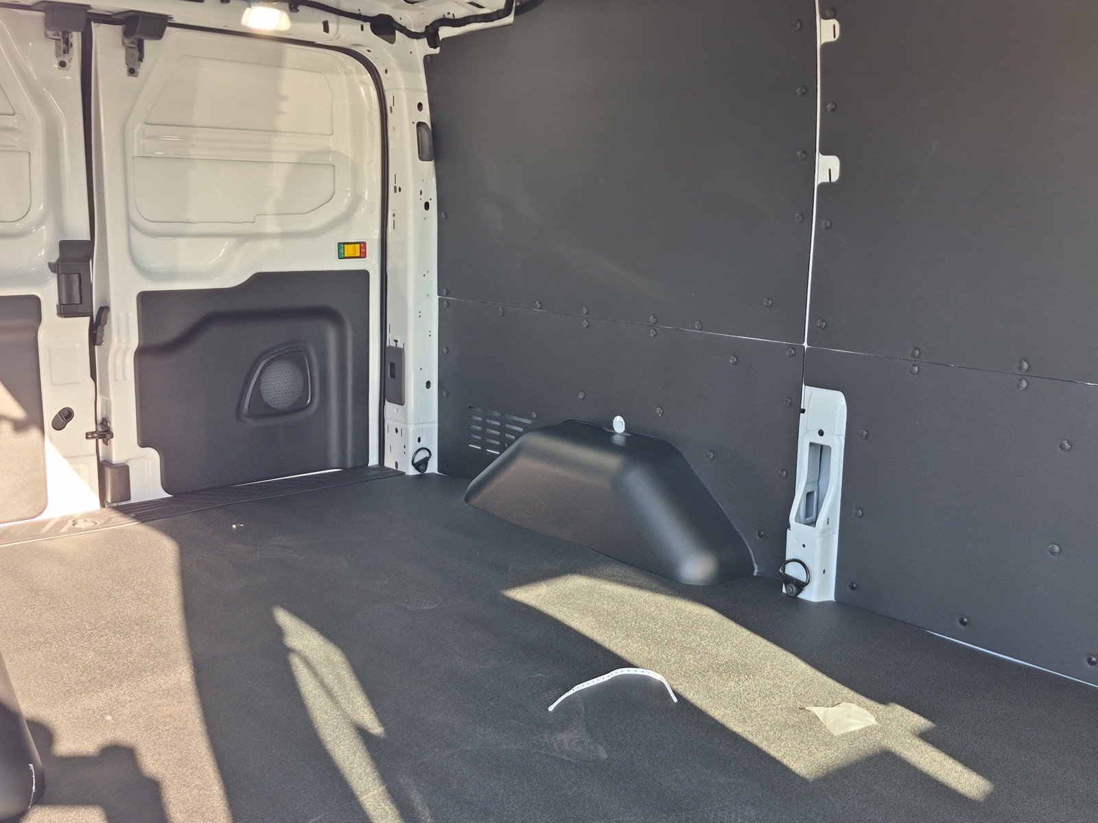 New 2027 Oxford White Ford Cargo Van image 9
