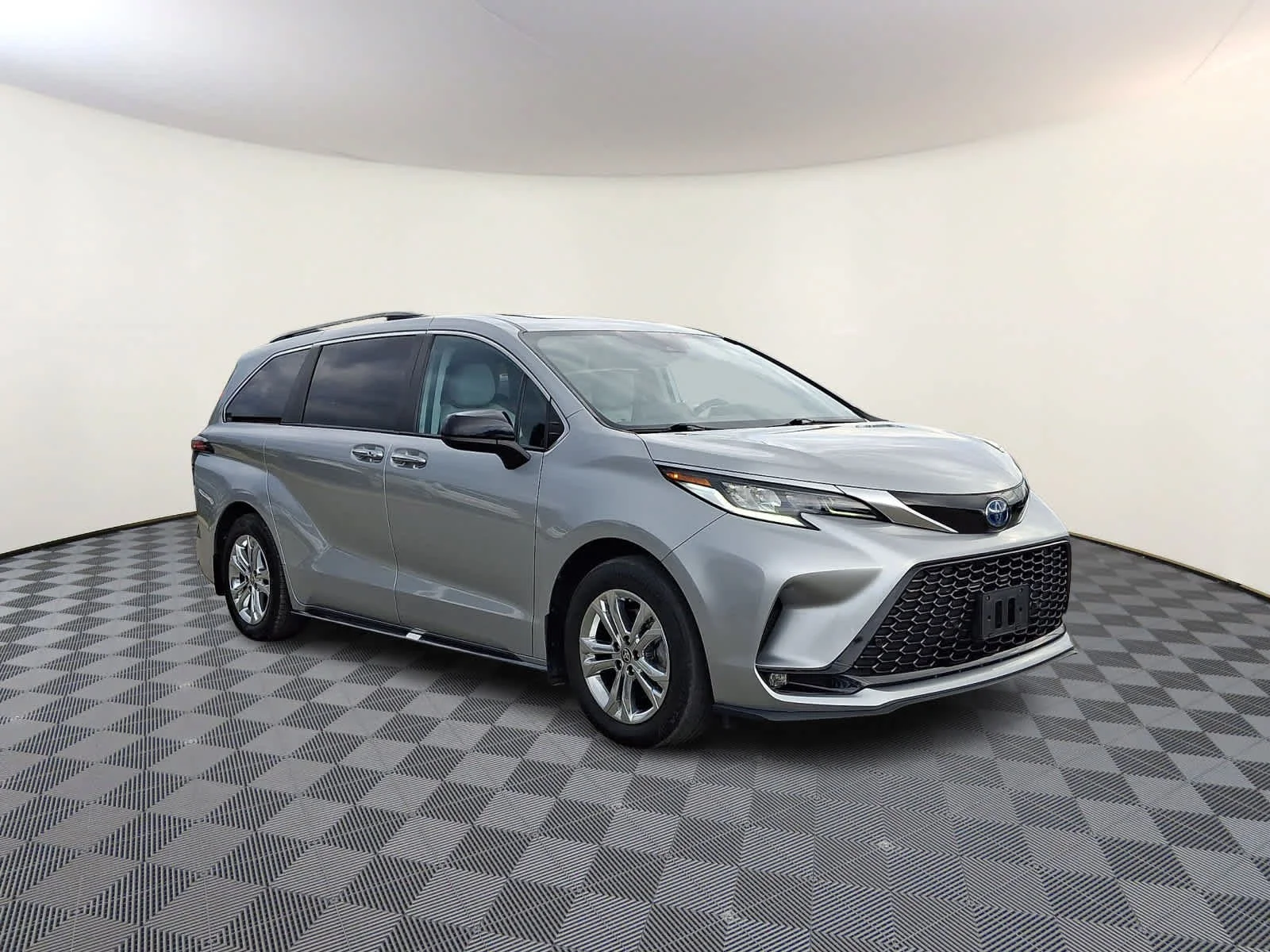 Certified Used 2023 Celestial Silver Metallic Toyota XSE image 4