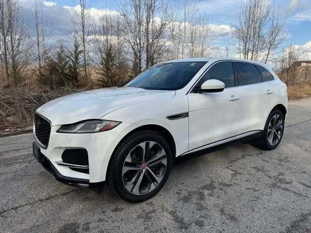2023 Jaguar F-PACE P250 S's photo