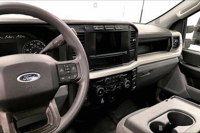 2024 Ford F-350 Super Duty XL - Photo 7