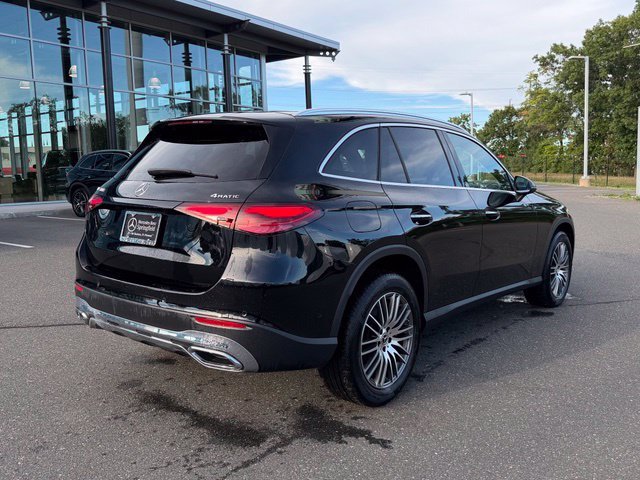 Certified Used 2024  Mercedes-Benz GLC 300 image 7