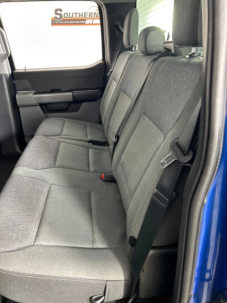 Used 2024 Blue Ford XLT image 18