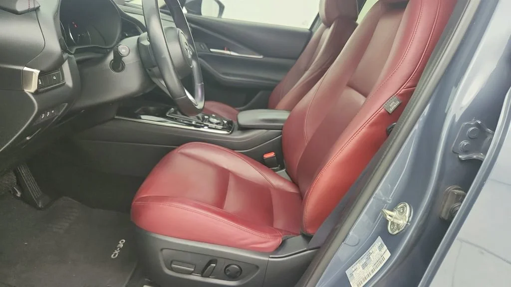 Used 2023 Gray Mazda 2.5 S Carbon Edition image 10