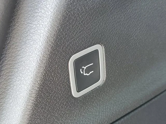 2026 Chrysler Pacifica Select - Photo 39