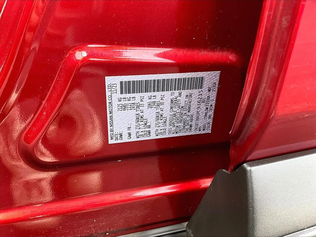 Used 2023 Red Nissan SV image 33