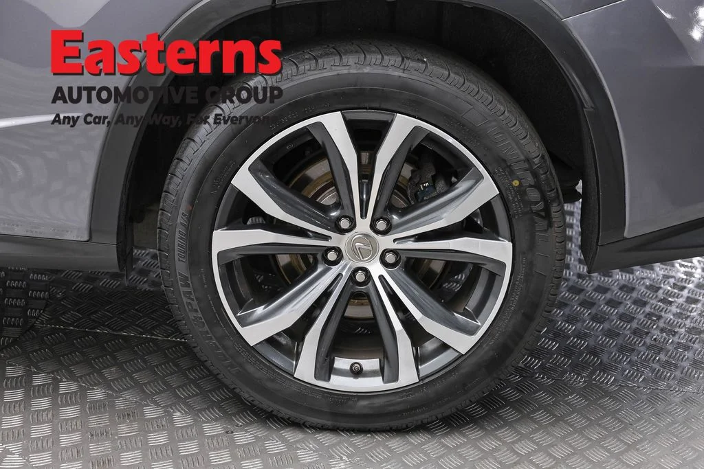 Used 2016 Gray Lexus 350 image 8