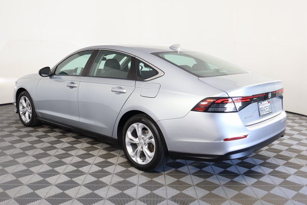 Used 2024 Solar Silver Metallic Honda LX image 6