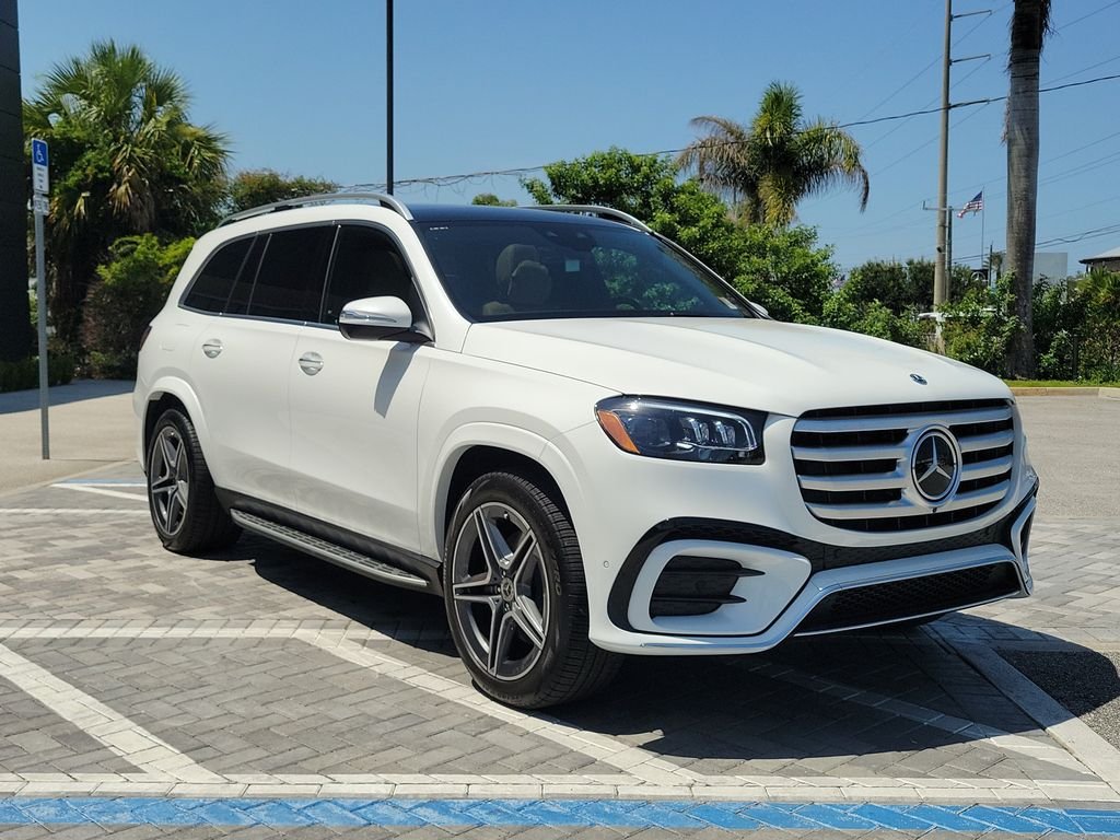 Used 2026  Mercedes-Benz GLS 450 image 7