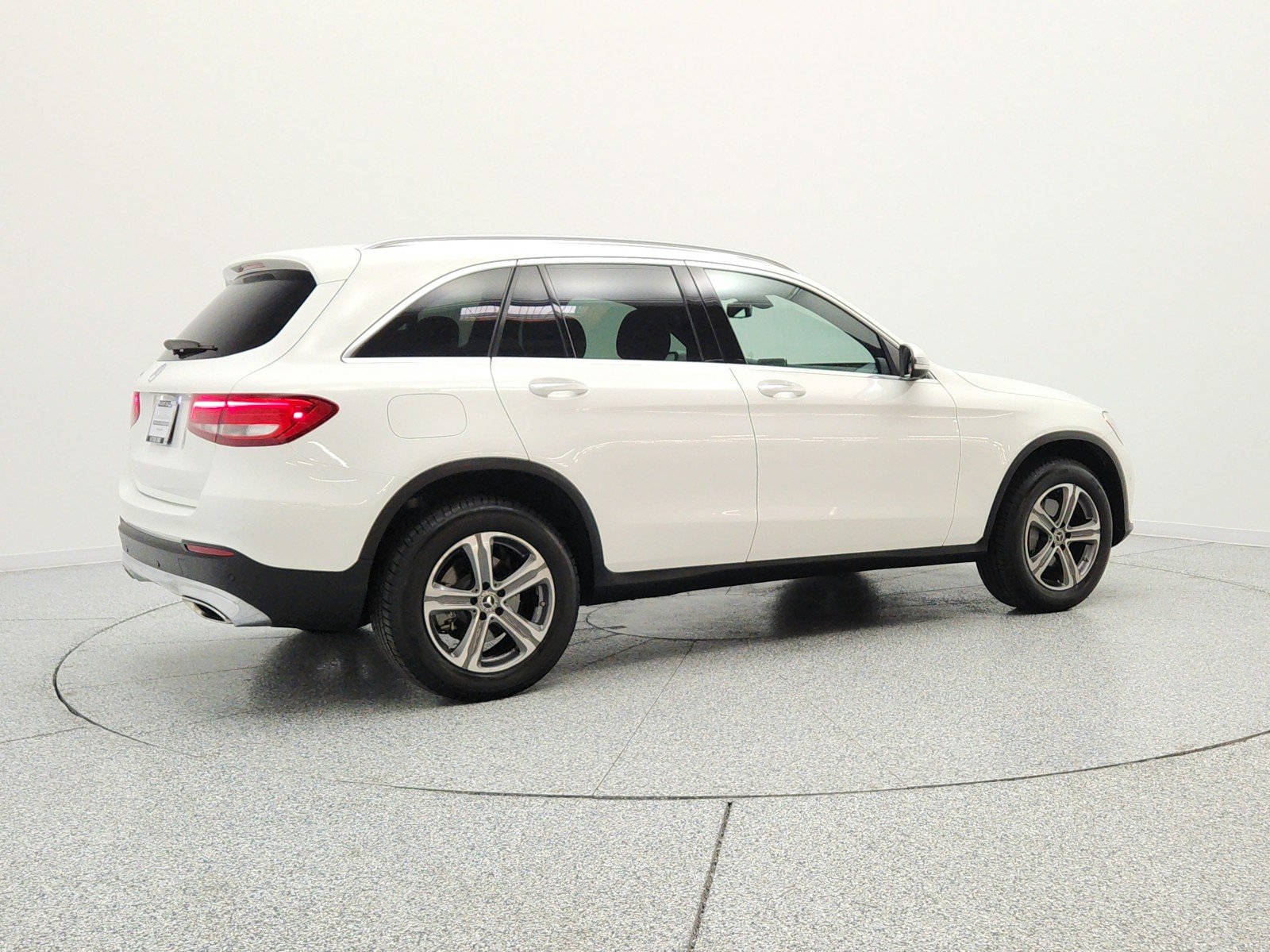 Used 2019 Polar White Mercedes-Benz GLC 300 SUV image 5