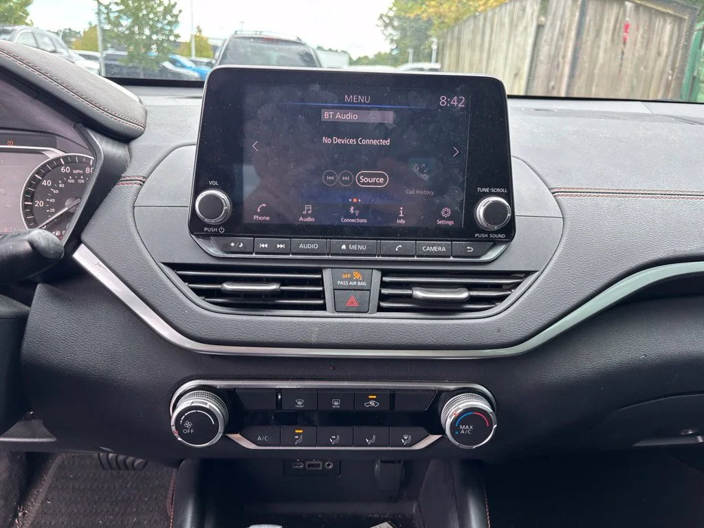 Used 2019 Gray Nissan 2.5 SR image 11