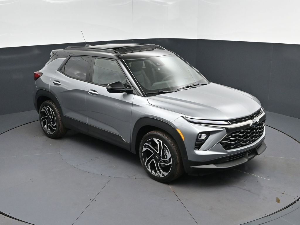New 2026 Sterling Gray Metallic Chevrolet RS image 36