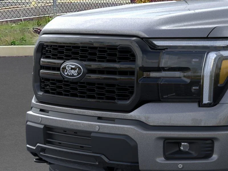 New 2026 Gray Ford Lariat image 19